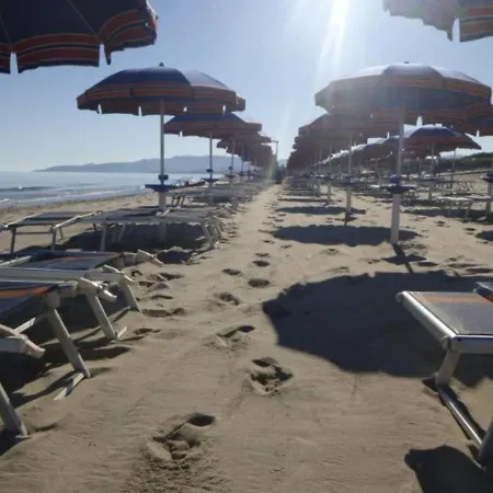 Mesmerising Mobile Home In Sorso Near The Beach Casa vacanze Sorso