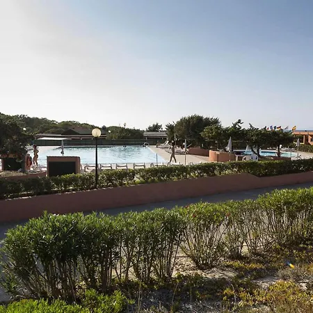 Casa vacanze Mesmerising Mobile Home In Sorso Near The Beach